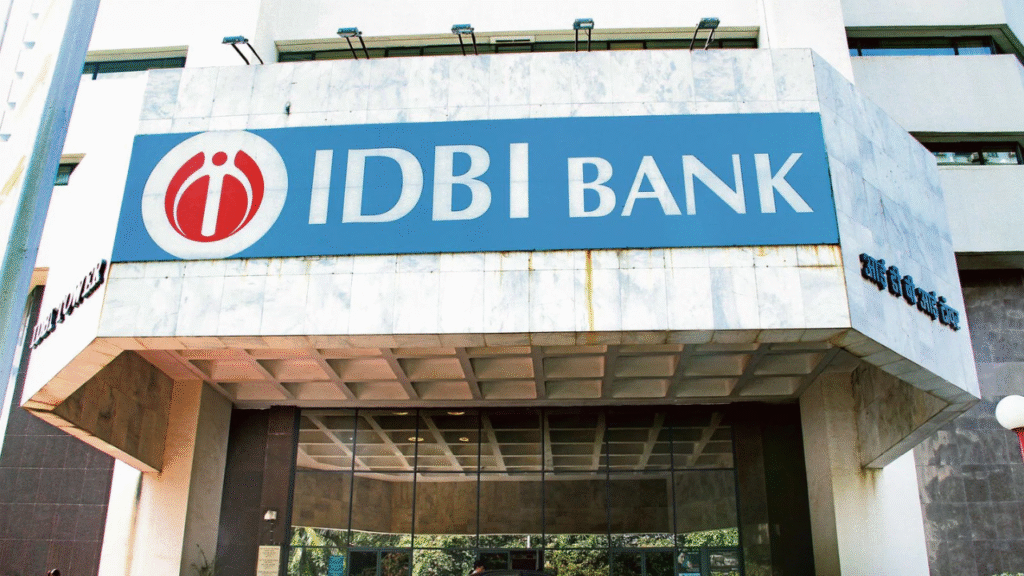 applications-open-for-junior-assistant-manager-posts-at-idbi-get-all-the-details
