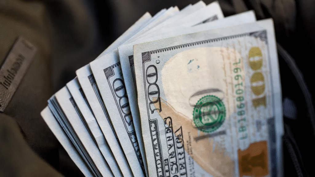 $550 and $2400 Stimulus Checks Announced for 2025: Who Qualifies and When Payments Will Arrive?